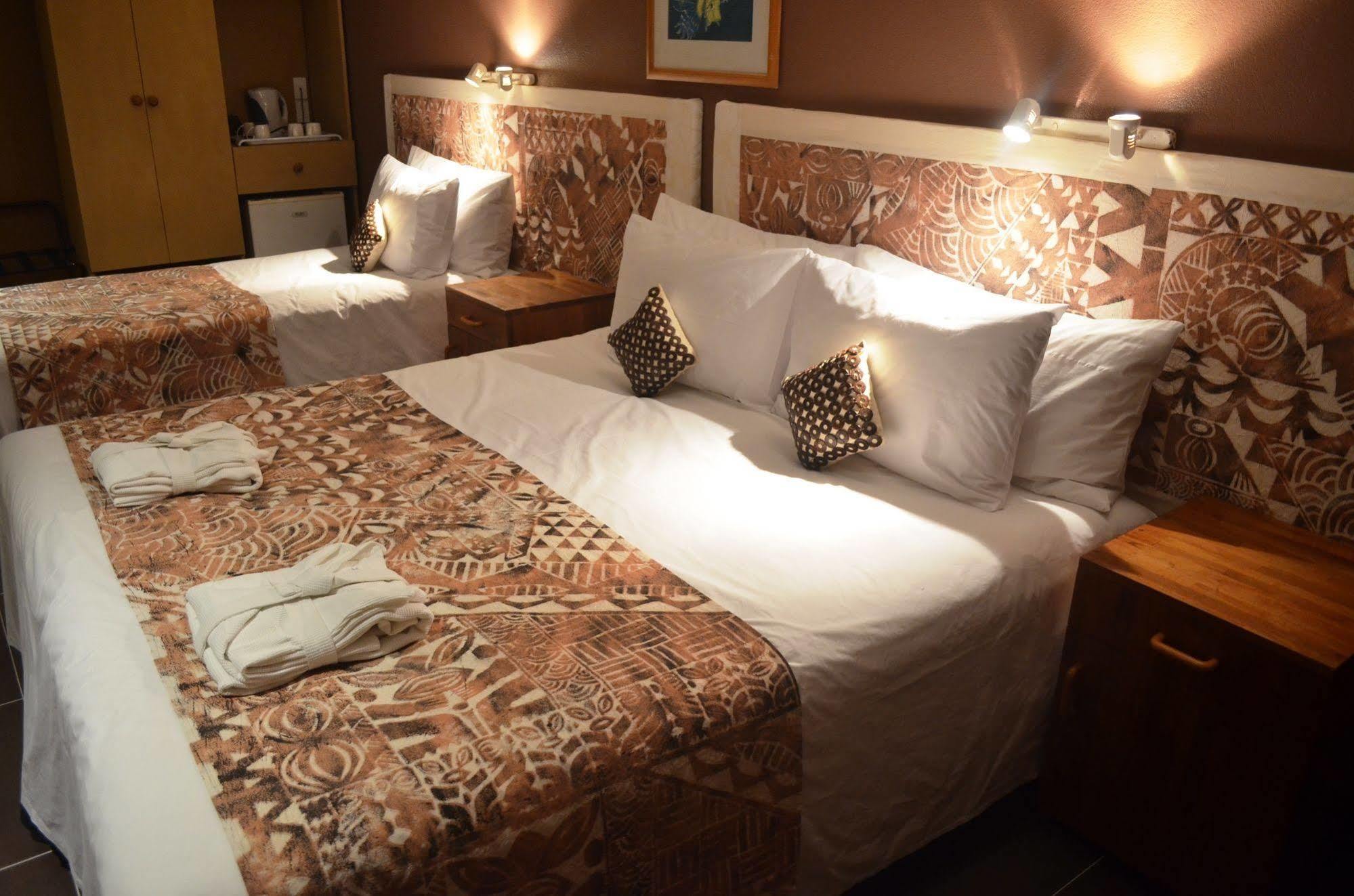 The Islander Hotel ราโรทองกา ภายนอก รูปภาพ